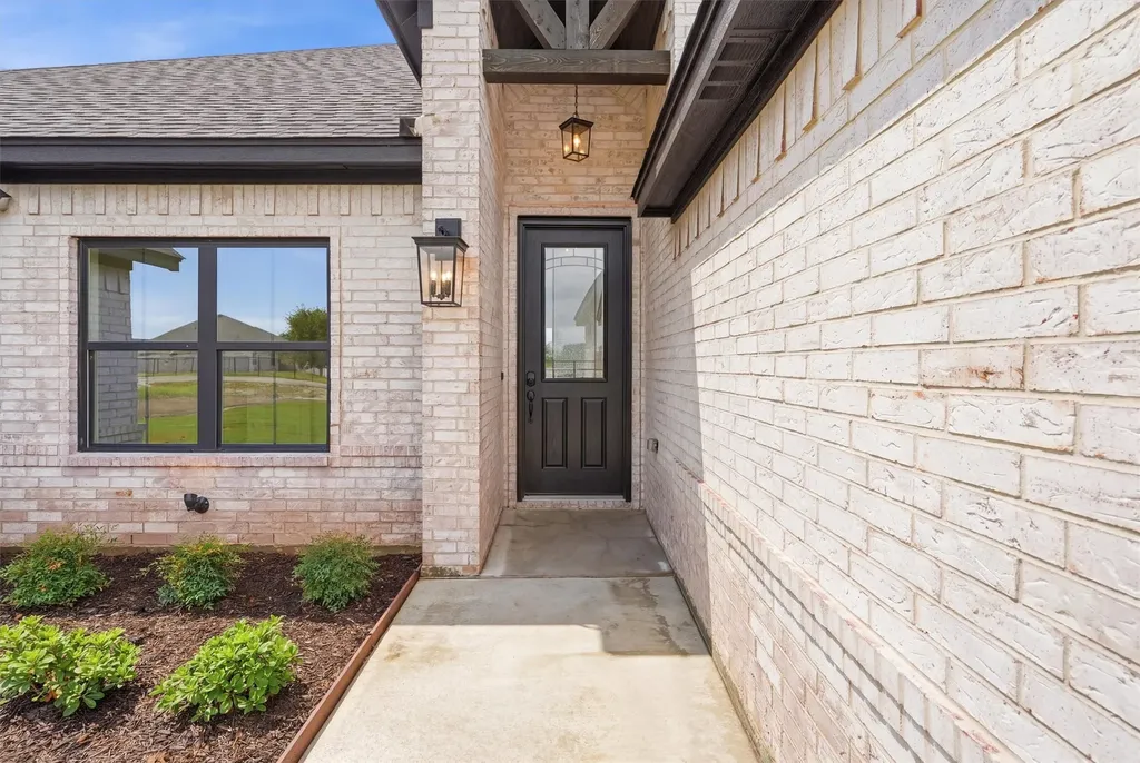 1033 Uplift Drive Weatherford TX 76087