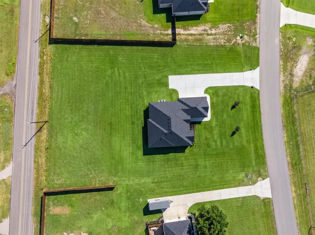 1033 Uplift Drive Weatherford TX 76087