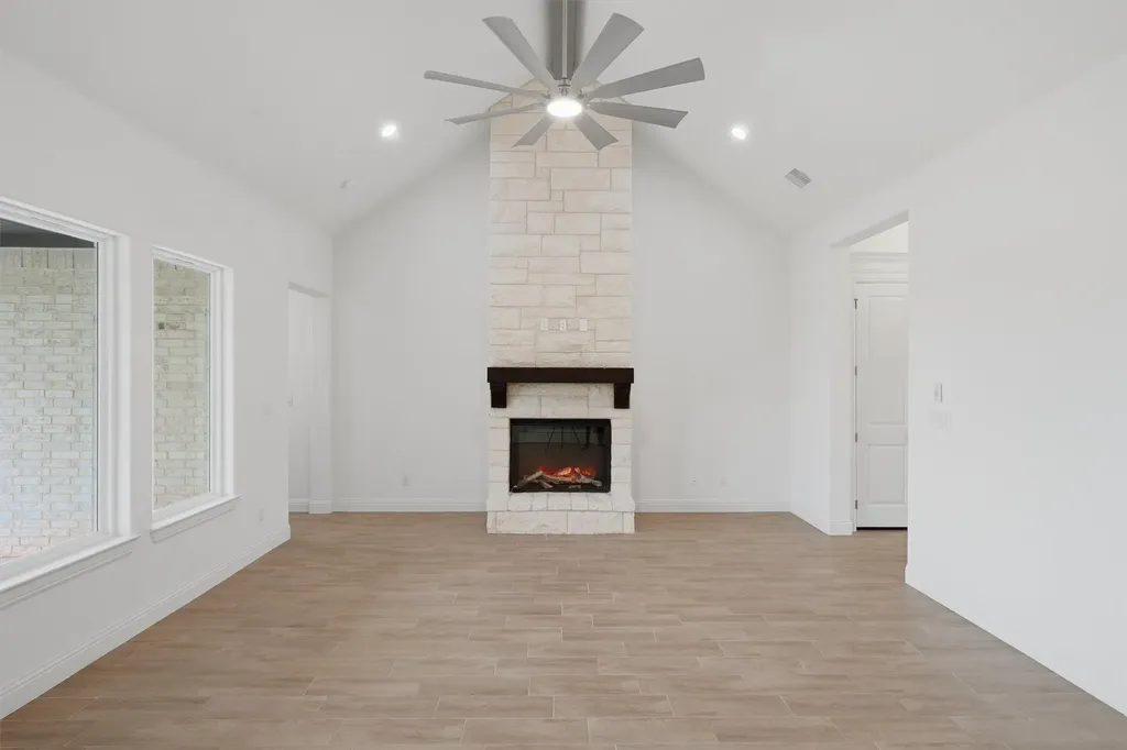 1033 Uplift Drive Weatherford TX 76087
