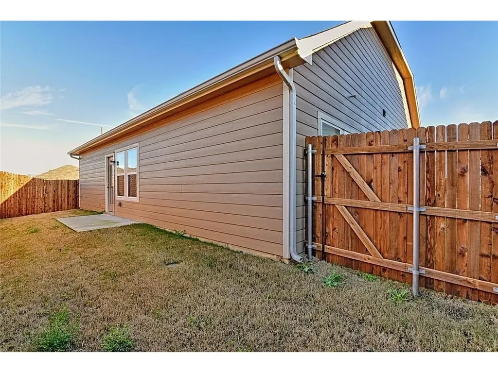 2305 Paxton Way Denton TX 76209