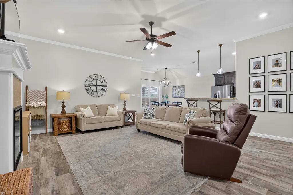 108 Meritt Street Godley TX 76044