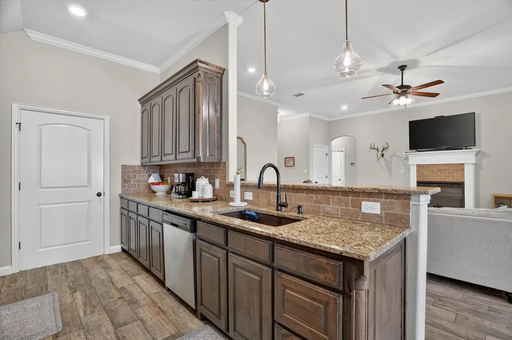 108 Meritt Street Godley TX 76044