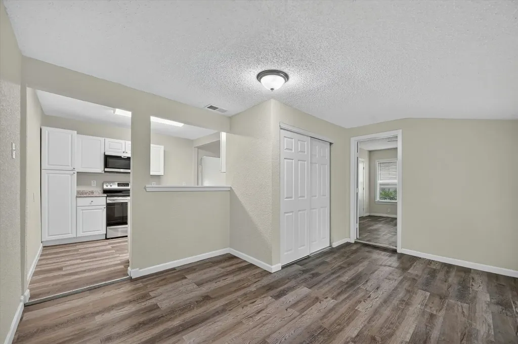 2334 Kathleen Avenue Dallas TX 75216