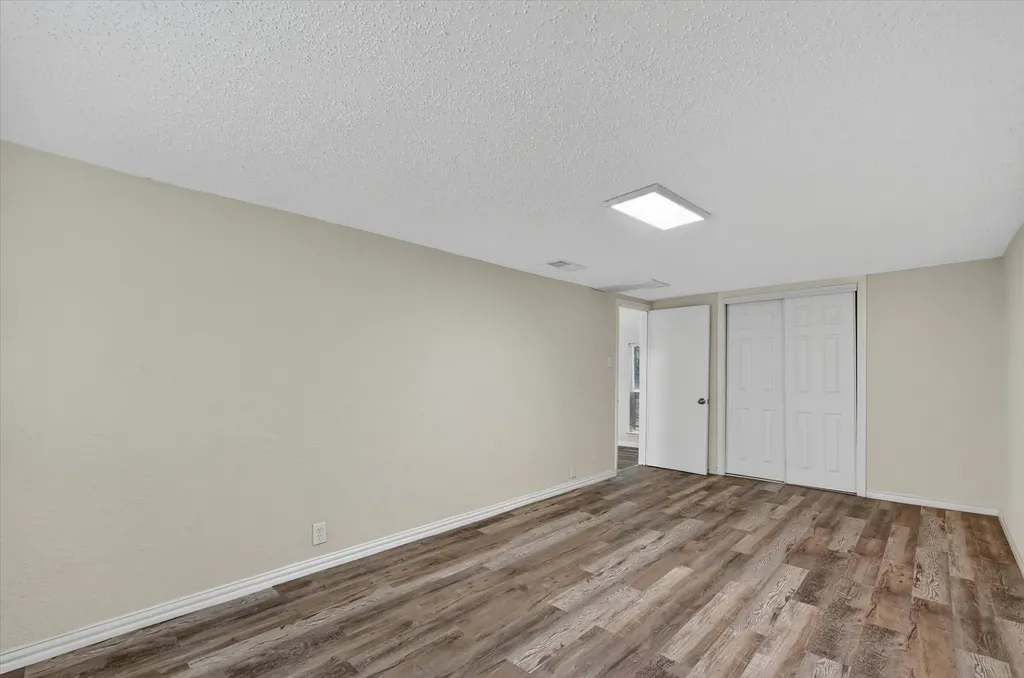2334 Kathleen Avenue Dallas TX 75216