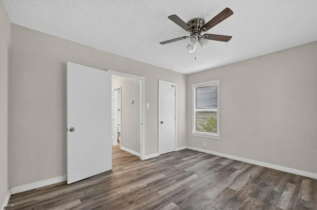 2334 Kathleen Avenue Dallas TX 75216