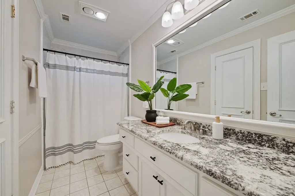 6010 La Cosa Drive Dallas TX 75248