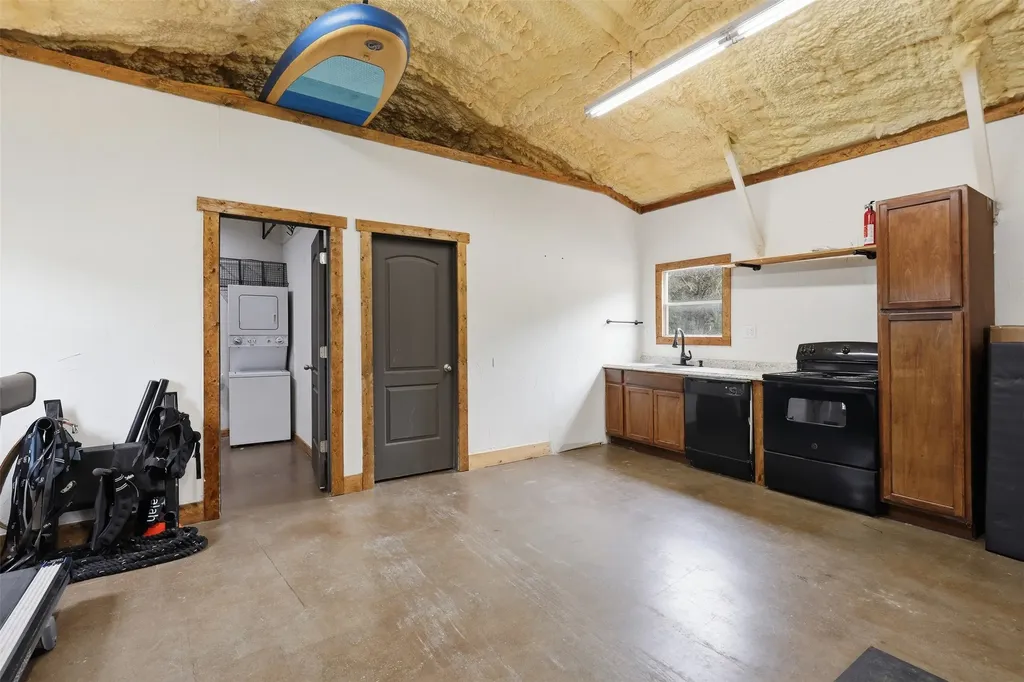 1478 County Road 409 Nemo TX 76070