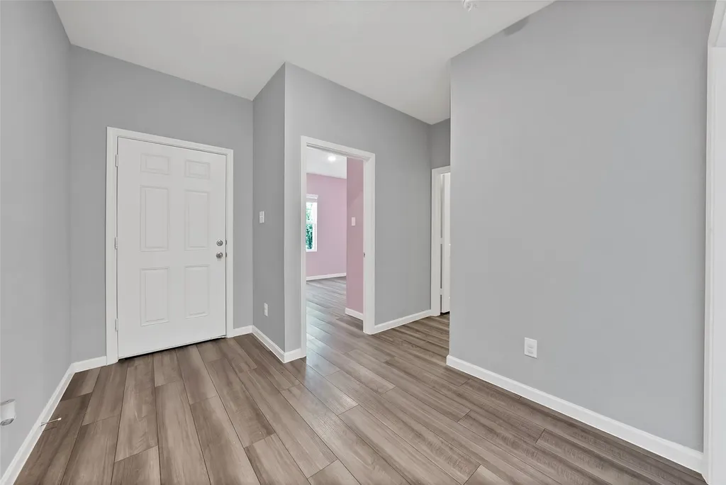 1433 Ancer Way Fort Worth TX 76052