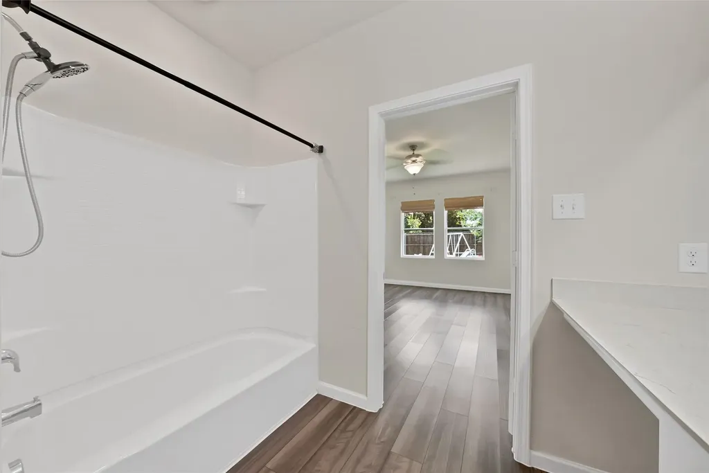 1433 Ancer Way Fort Worth TX 76052
