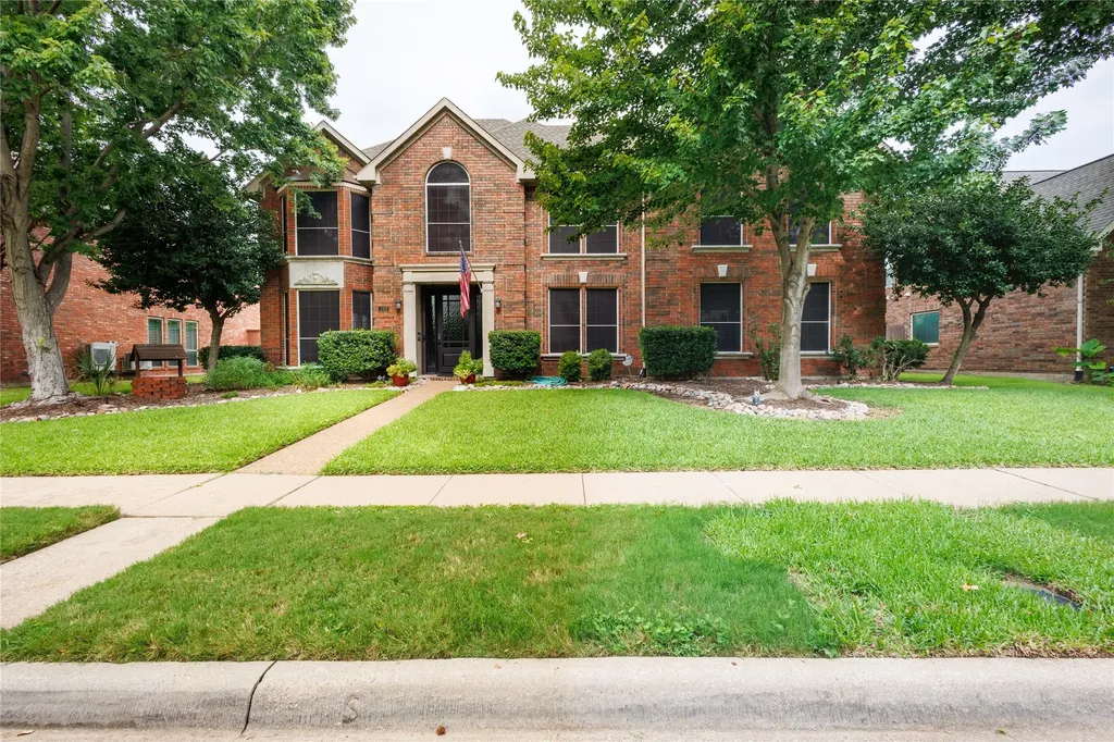 194 Chinaberry Way Coppell TX 75019