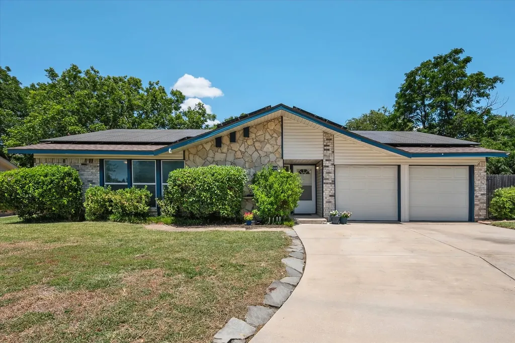 409 Colgate Court Arlington TX 76014