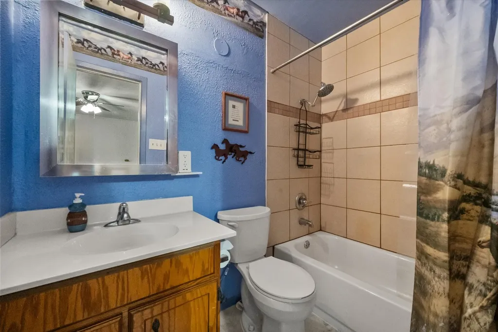 409 Colgate Court Arlington TX 76014