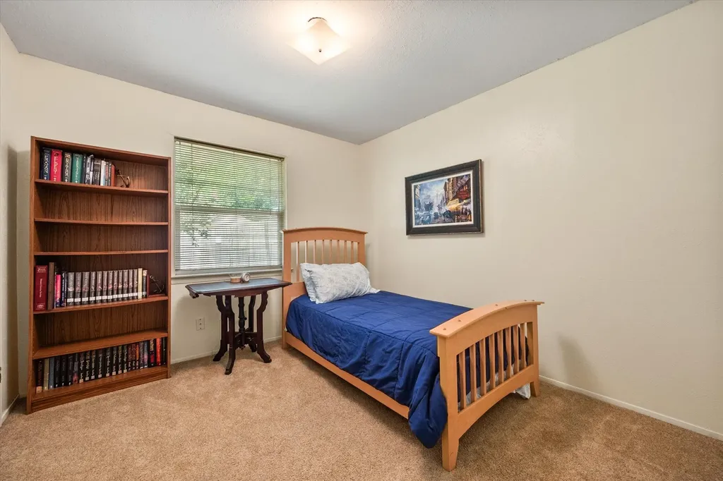 409 Colgate Court Arlington TX 76014