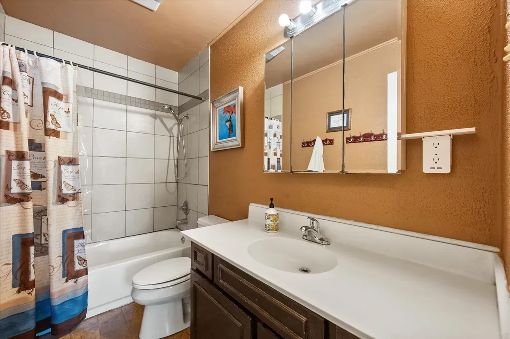 409 Colgate Court Arlington TX 76014