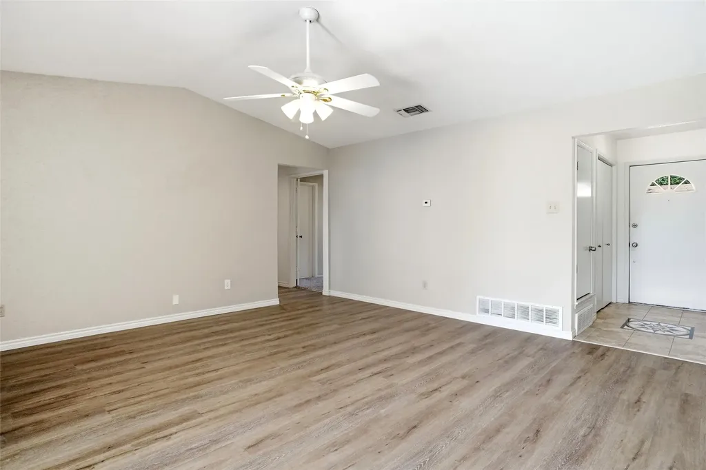 6516 Storm Drive Watauga TX 76148