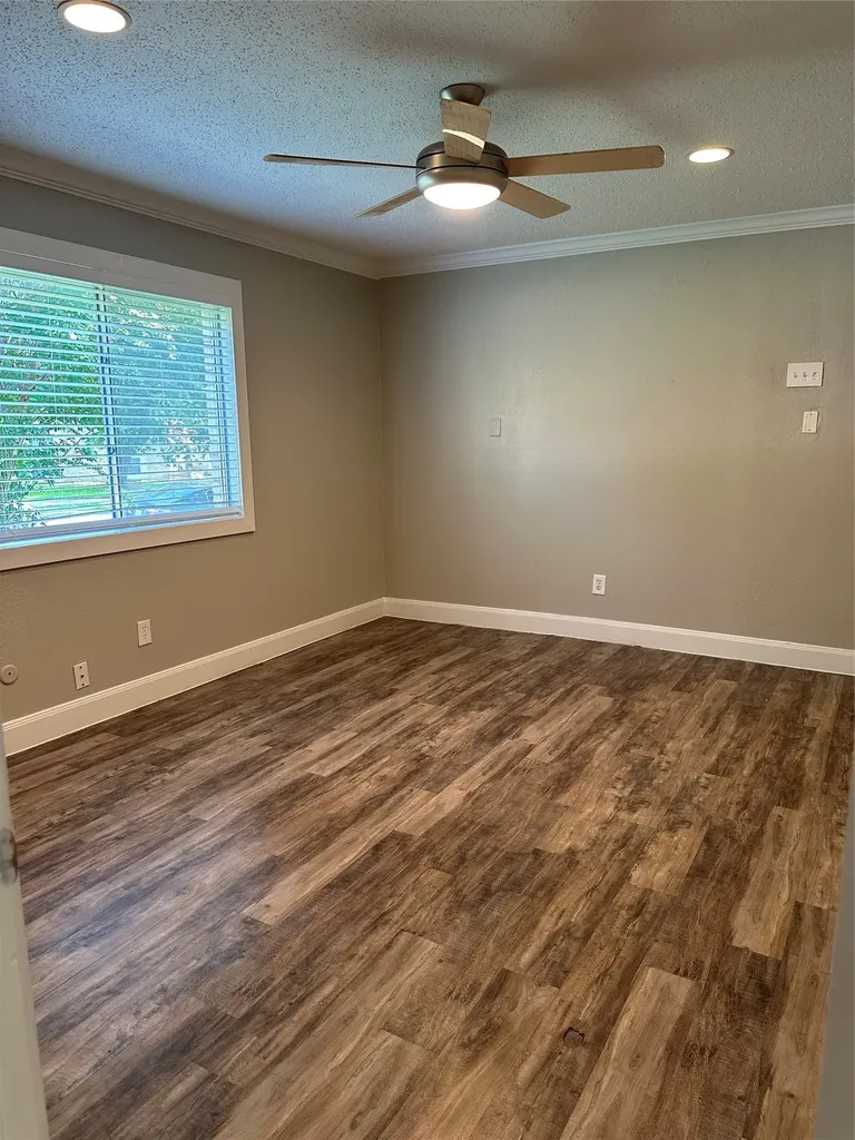 2109 Cedarcrest Drive Carrollton TX 75007