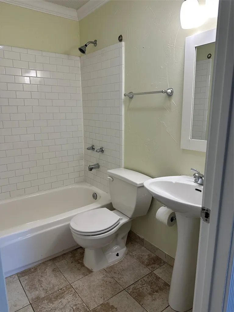 2109 Cedarcrest Drive Carrollton TX 75007