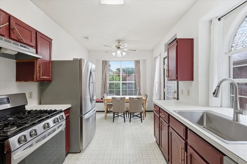 6517 White Oak Drive Rowlett TX 75089
