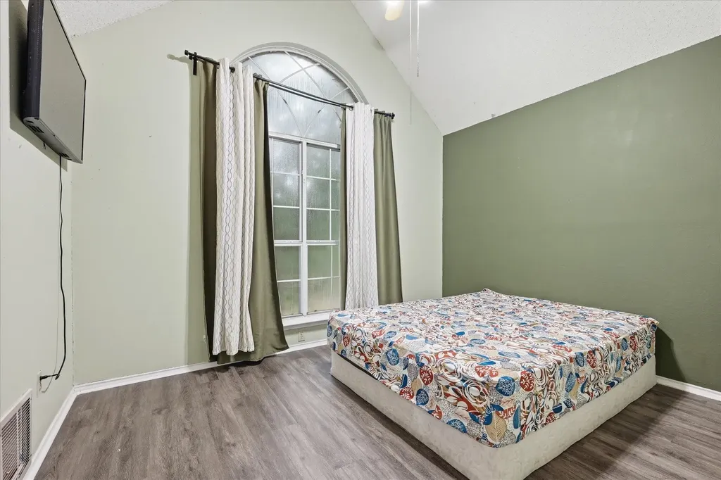 6517 White Oak Drive Rowlett TX 75089