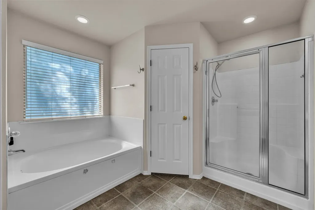 737 E Sheila Circle Joshua TX 76058