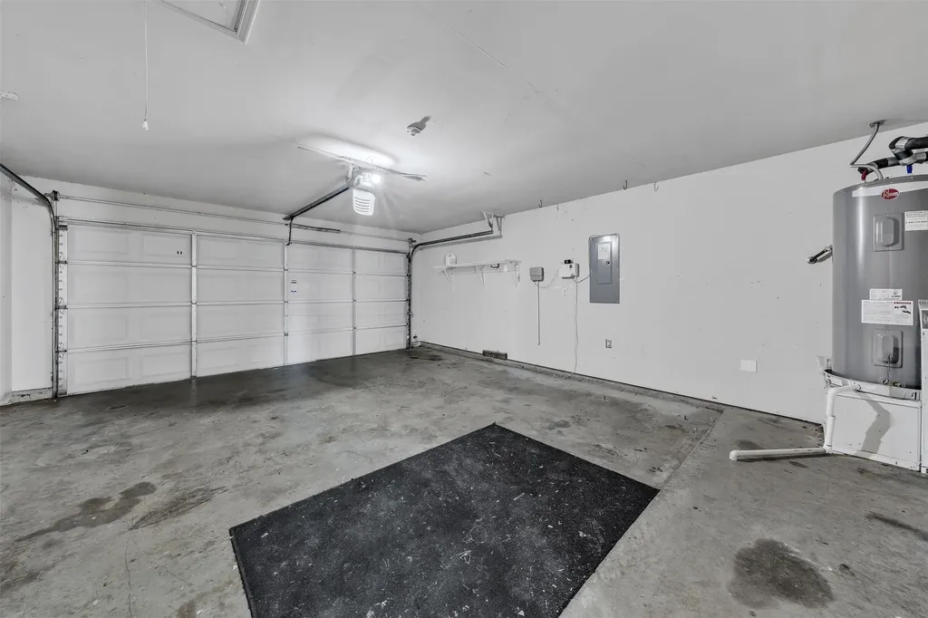 737 E Sheila Circle Joshua TX 76058