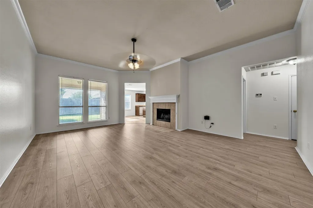 737 E Sheila Circle Joshua TX 76058