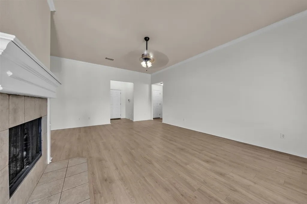 737 E Sheila Circle Joshua TX 76058