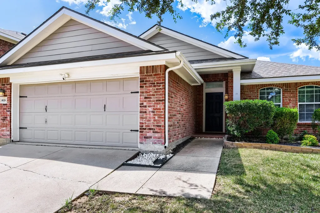1028 Kimbro Drive Forney TX 75126