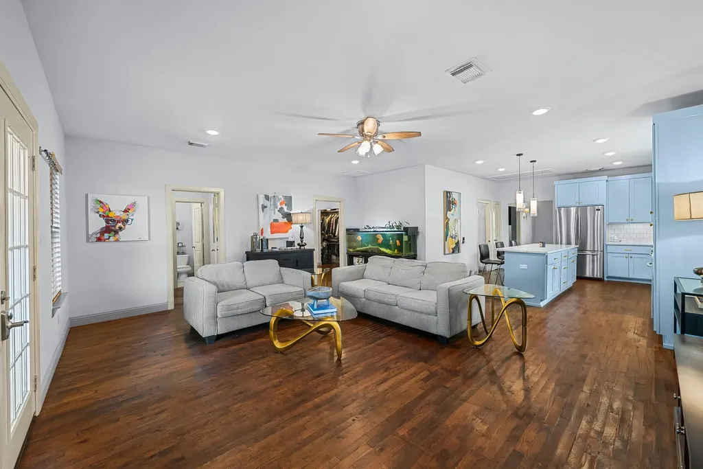 7518 Morton Street Dallas TX 75209