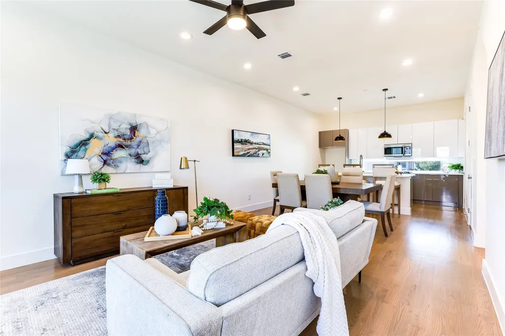 1902 N Carroll Avenue Dallas TX 75204