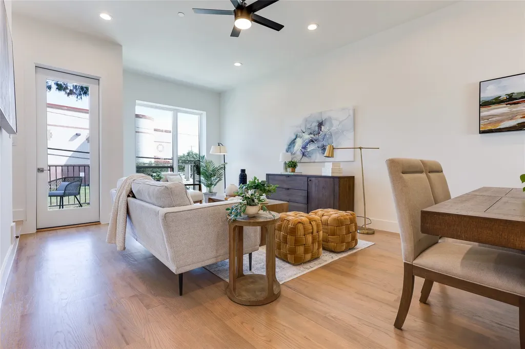 1902 N Carroll Avenue Dallas TX 75204