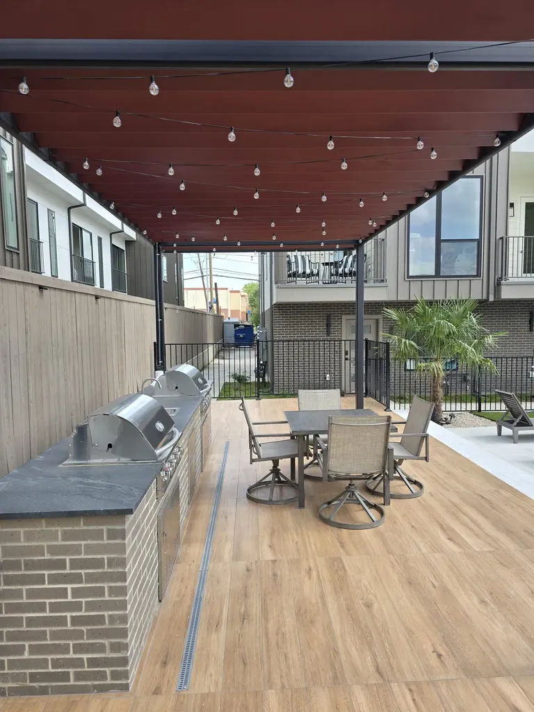 1902 N Carroll Avenue Dallas TX 75204
