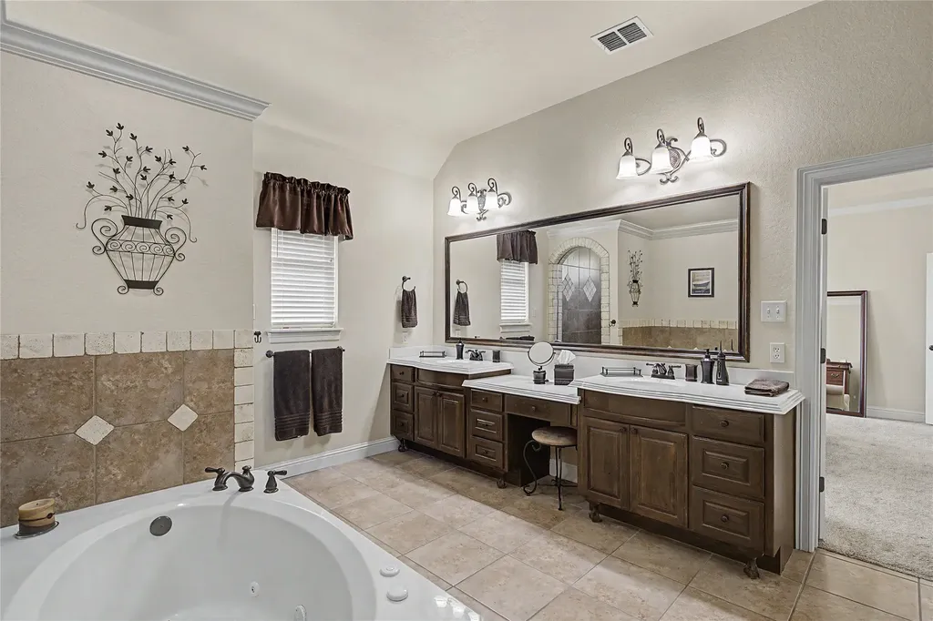 149 Meadow Arbor Drive Weatherford TX 76085