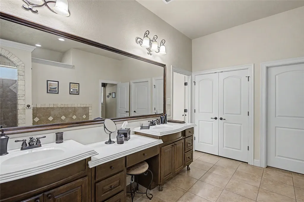 149 Meadow Arbor Drive Weatherford TX 76085