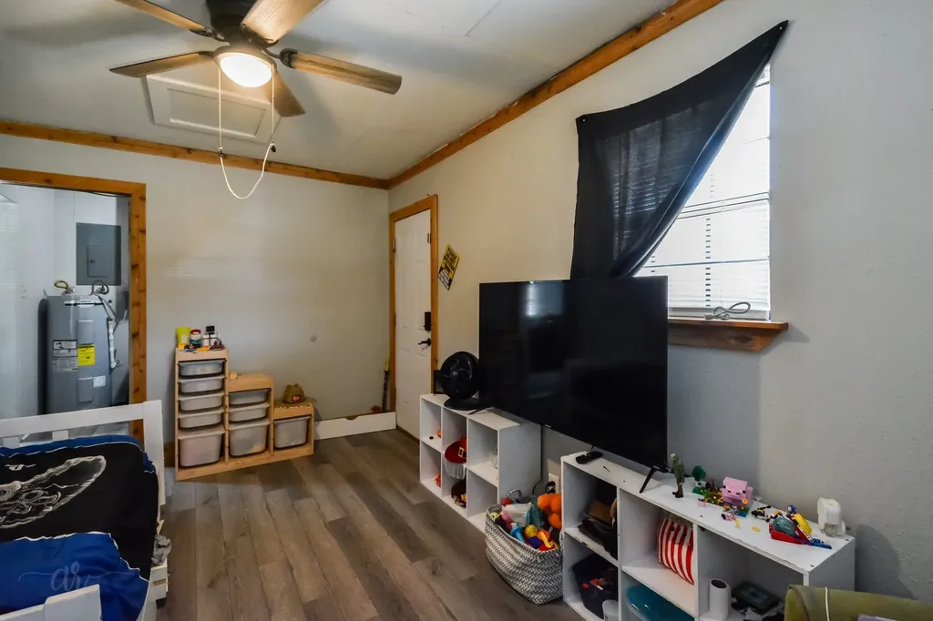213 Field Street Clyde TX 79510