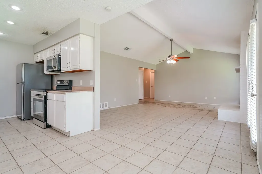 5304 Tamarack Court Arlington TX 76018