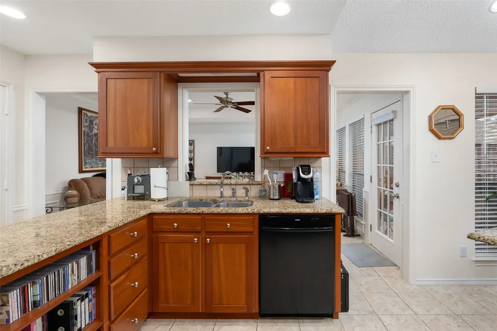 3708 Galloway Lane Carrollton TX 75007