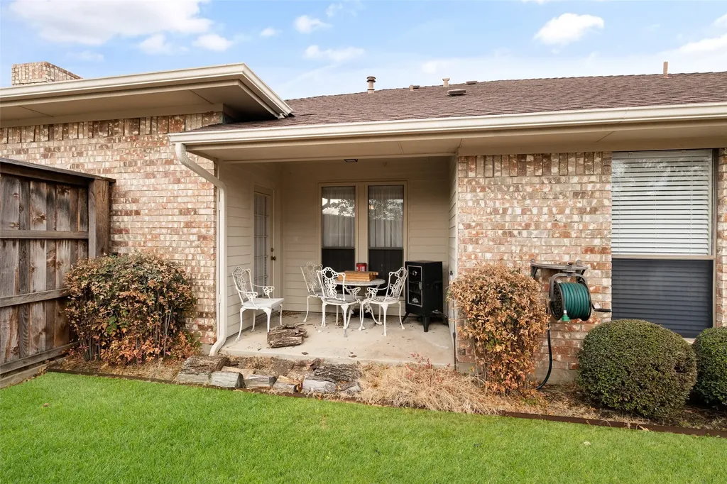 3708 Galloway Lane Carrollton TX 75007