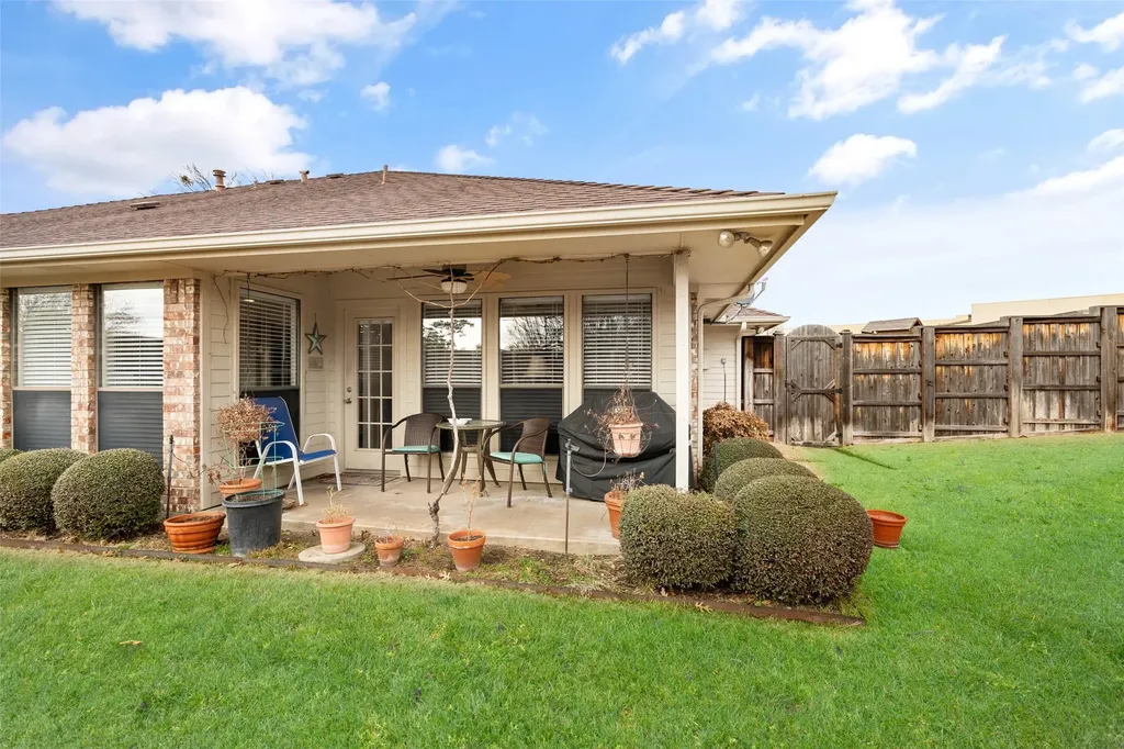 3708 Galloway Lane Carrollton TX 75007