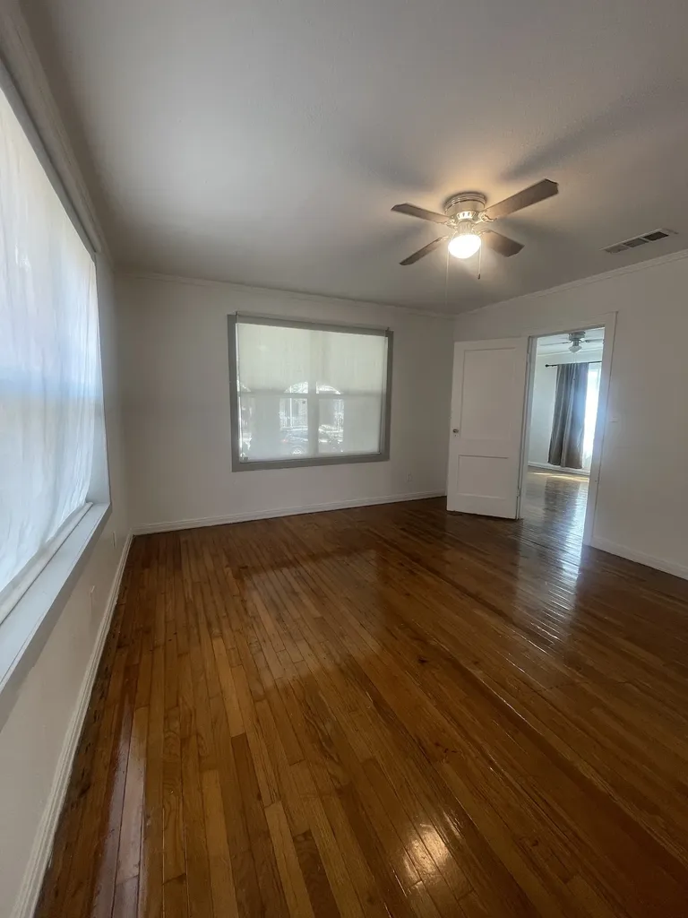 3819 Roseland Avenue Dallas TX 75204