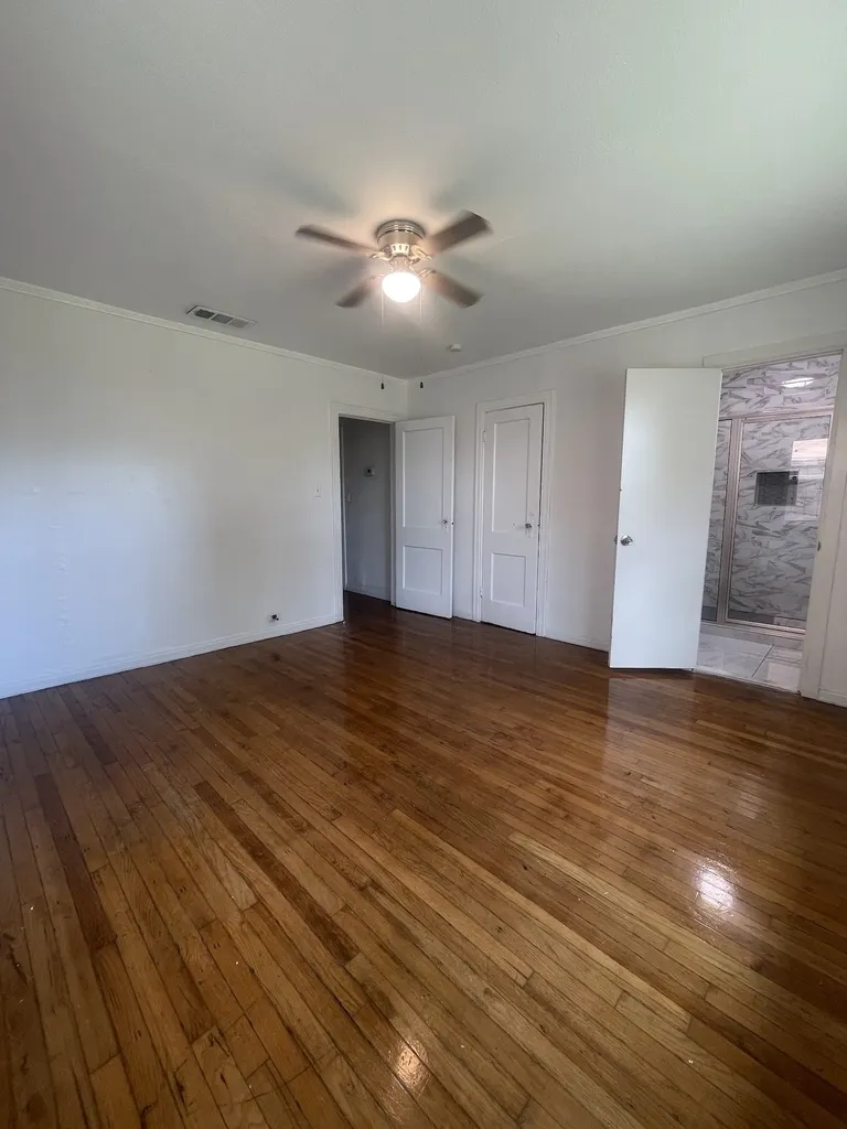3819 Roseland Avenue Dallas TX 75204
