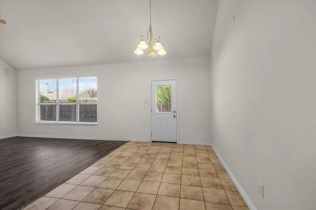 1725 Birds Eye Road Fort Worth TX 76177