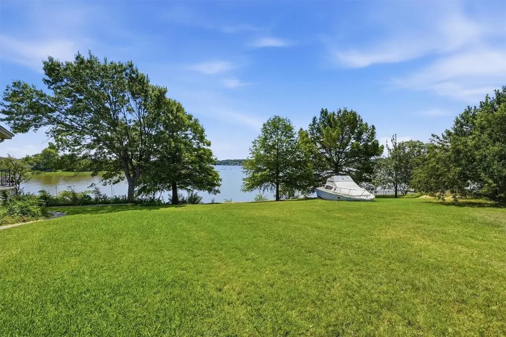 3218 Sunrise Court Granbury TX 76048