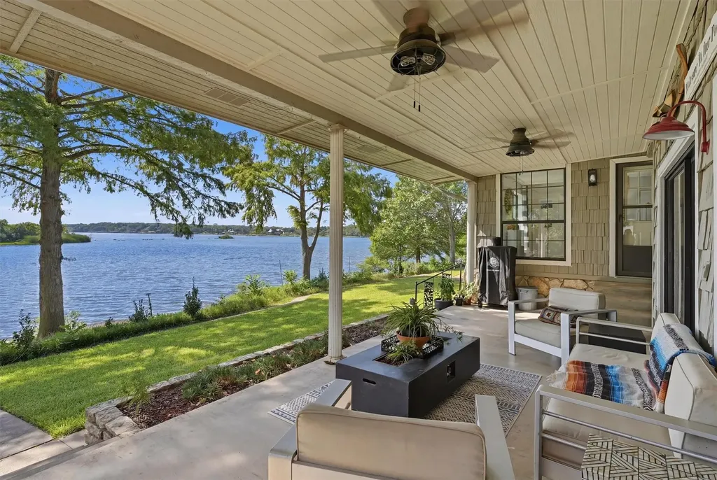 3218 Sunrise Court Granbury TX 76048