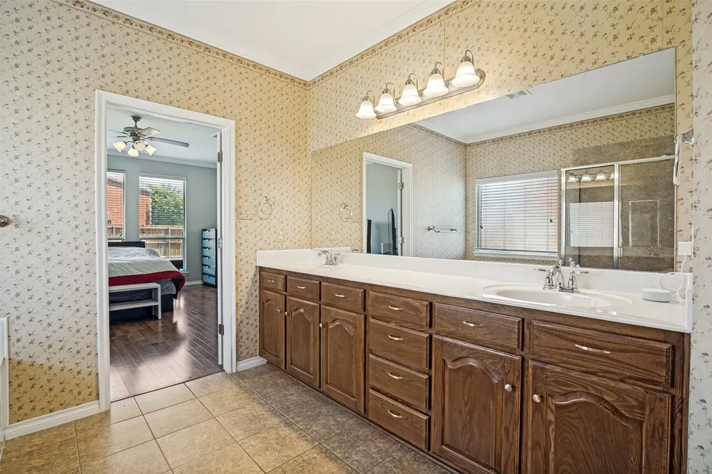 1686 Tannerson Drive Rockwall TX 75087