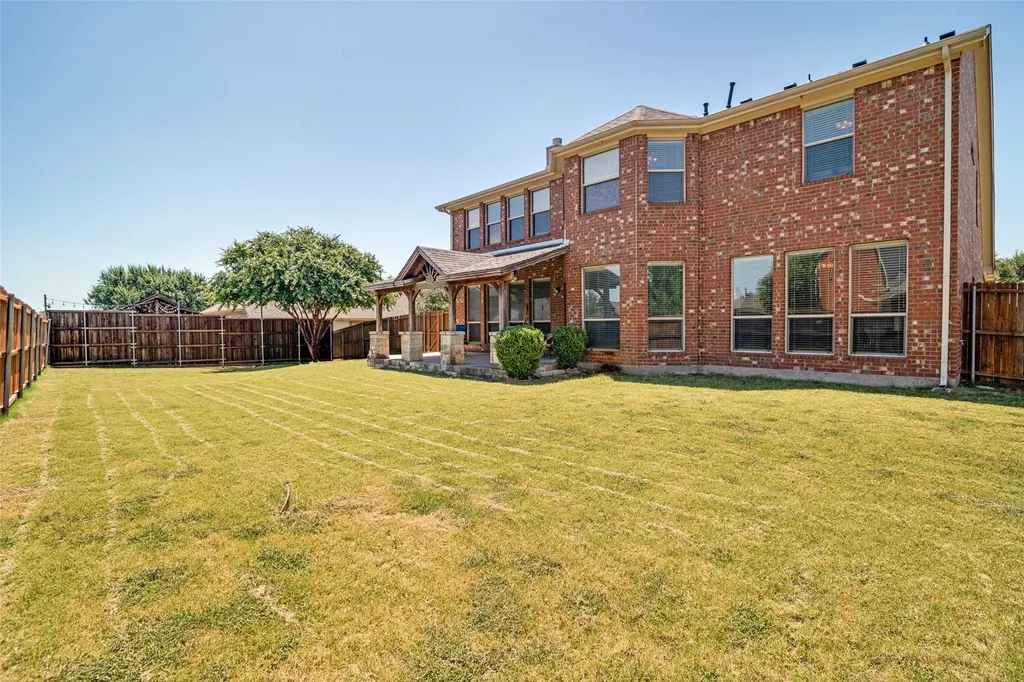 1686 Tannerson Drive Rockwall TX 75087