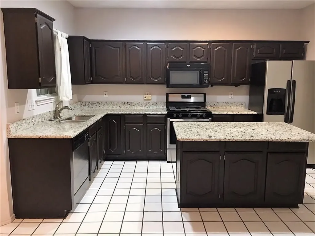 2229 Chasefield Drive Plano TX 75023