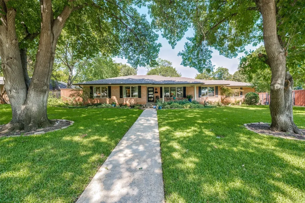 10411 Gooding Drive Dallas TX 75229