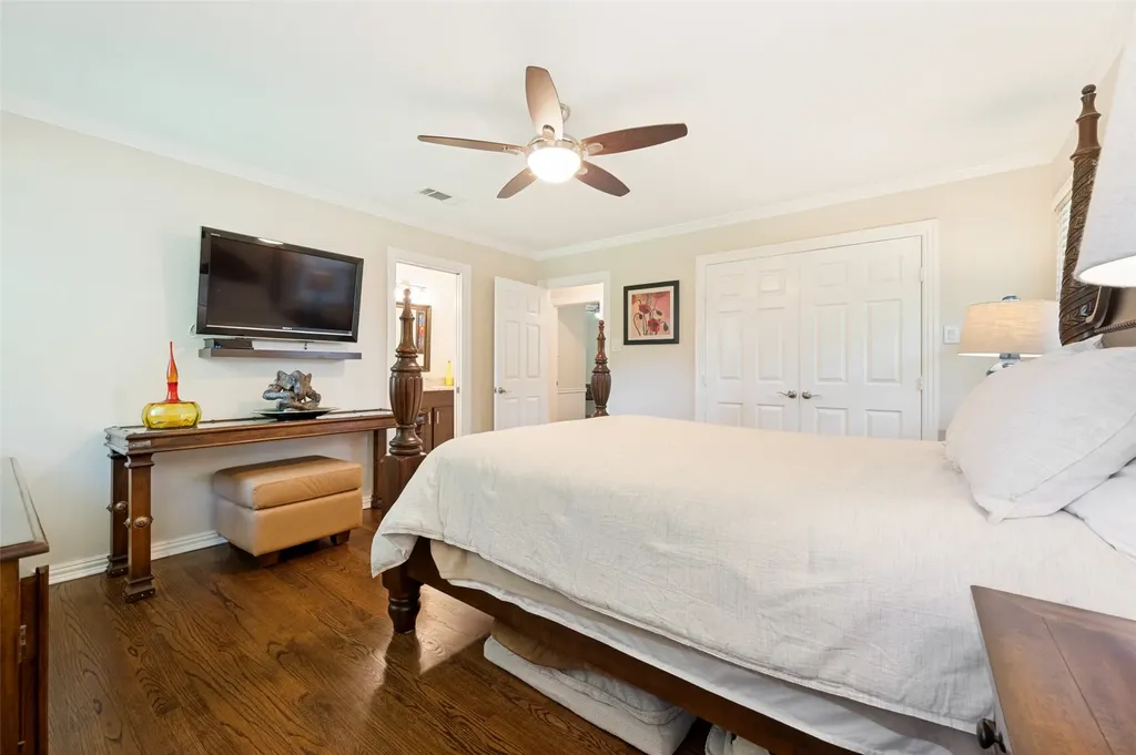 10411 Gooding Drive Dallas TX 75229