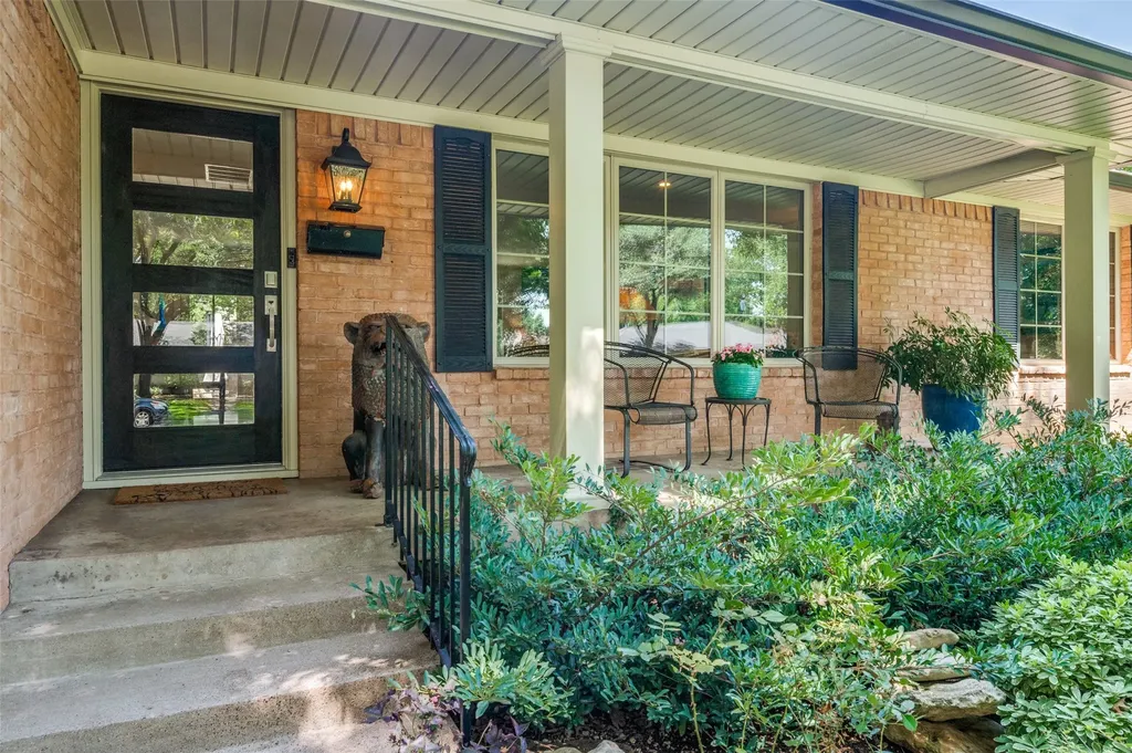10411 Gooding Drive Dallas TX 75229